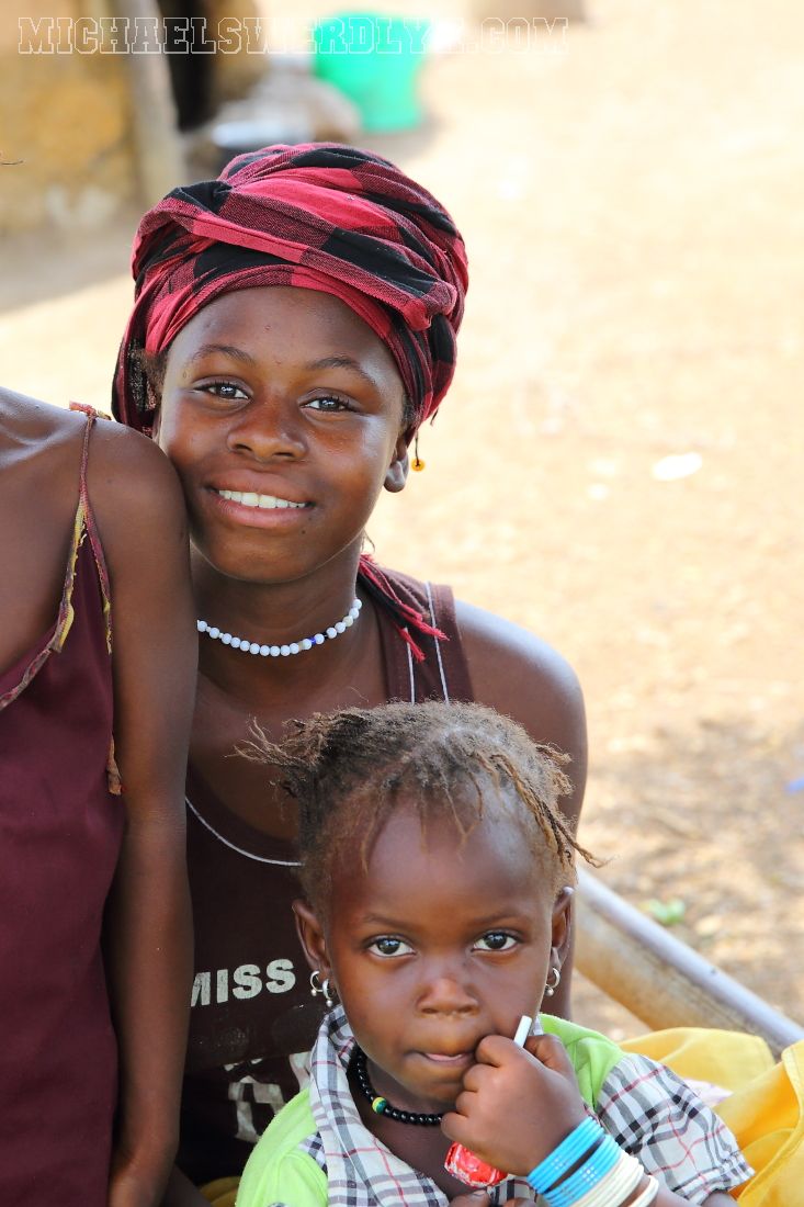 IMAGE: http://www.michaelswerdlyk.com/z/X6751.JPG